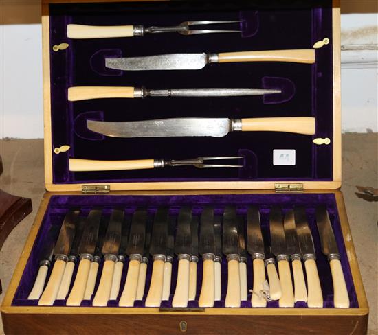 Canteen of silver collared knives and a carving set